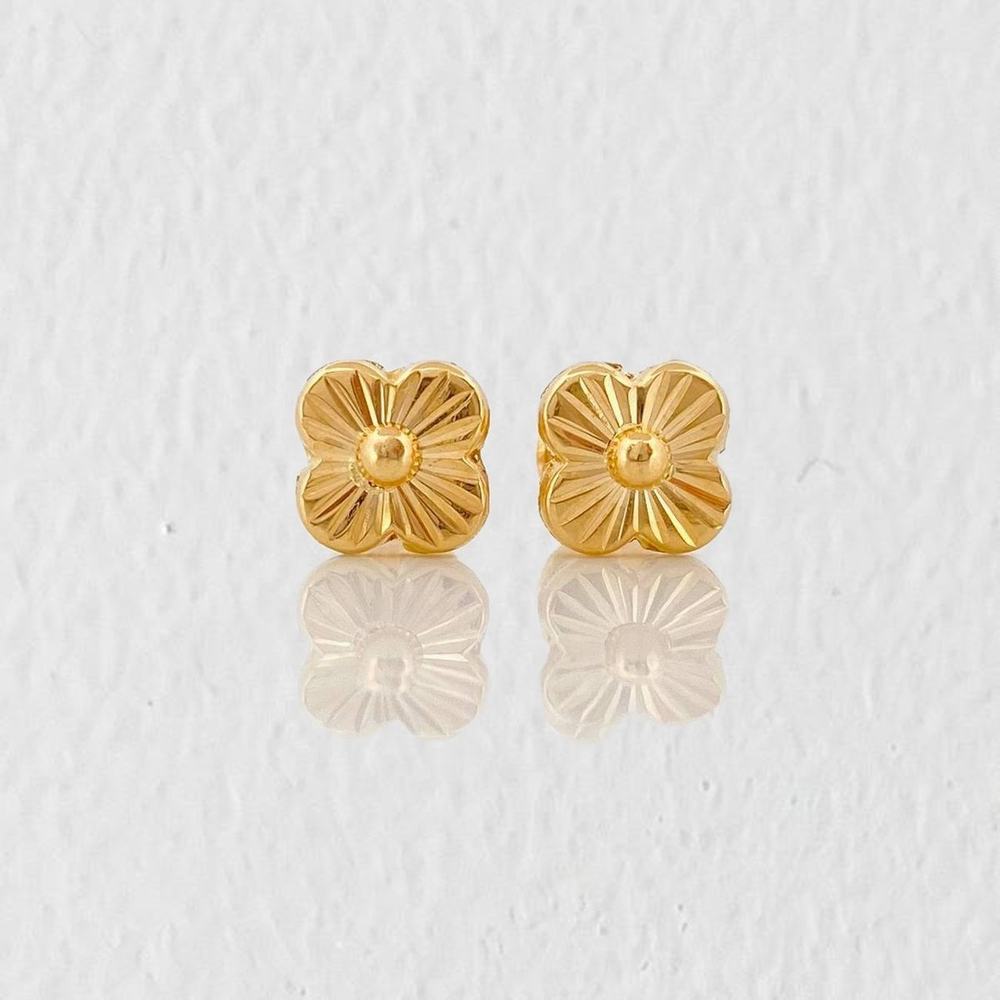 Topos Flor Trebol 0.85g / 6.83mm Oro Amarillo 18K