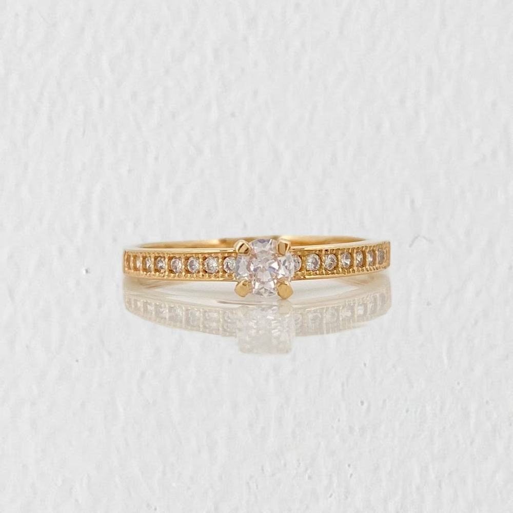 Anillo Solitario 1.75g / T7 1/2 Oro Amarillo 18K