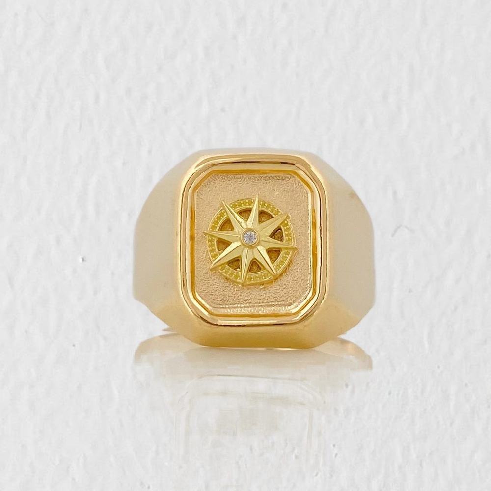 Anillo Sello Brujula 3.25g / T8 1/4 Oro Amarillo 18K