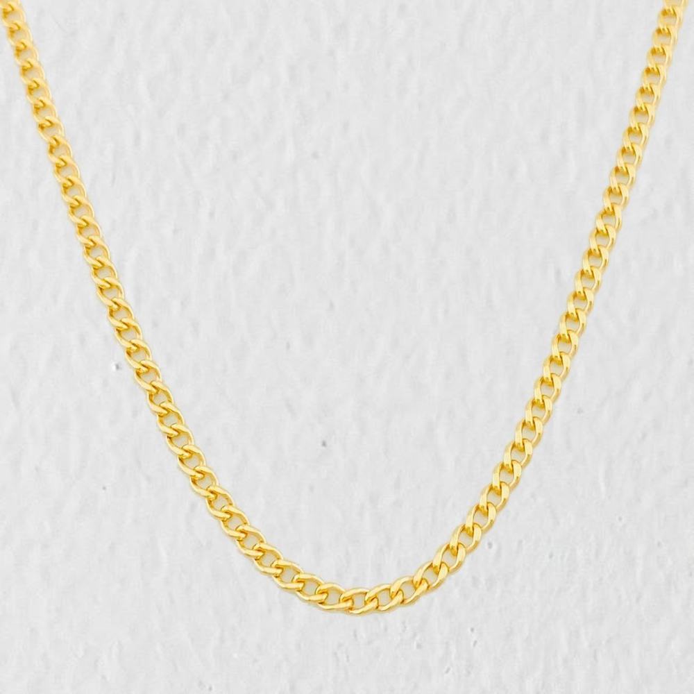Cadena Cubana 1.7g / 45cm / 1.93mm Oro Amarillo 18K