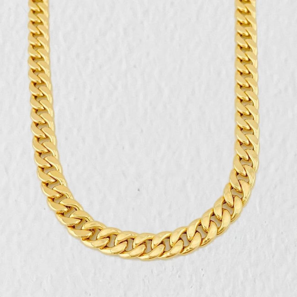 Cadena Cubana 13.9g / 70cm / 3.1mm Oro Amarillo 18K