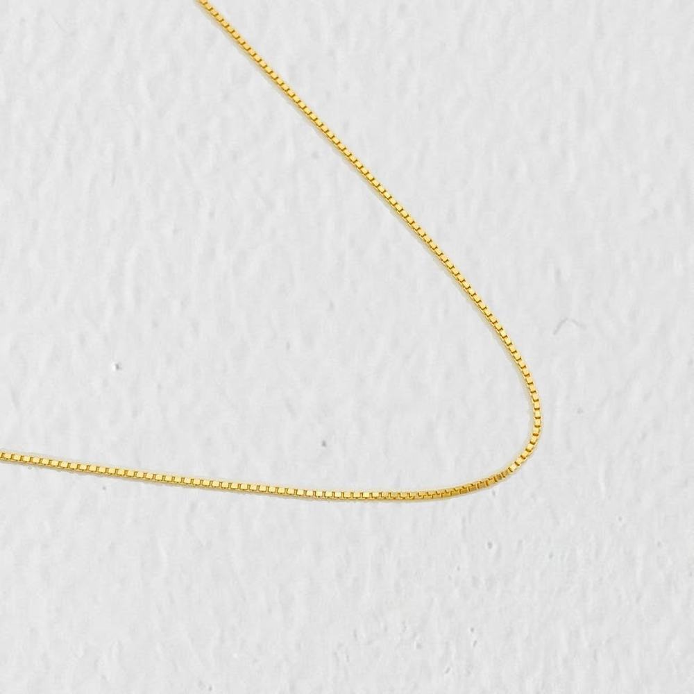 Cadena Veneciana 0.95g / 45cm / 0.5mm Oro Amarillo 18K