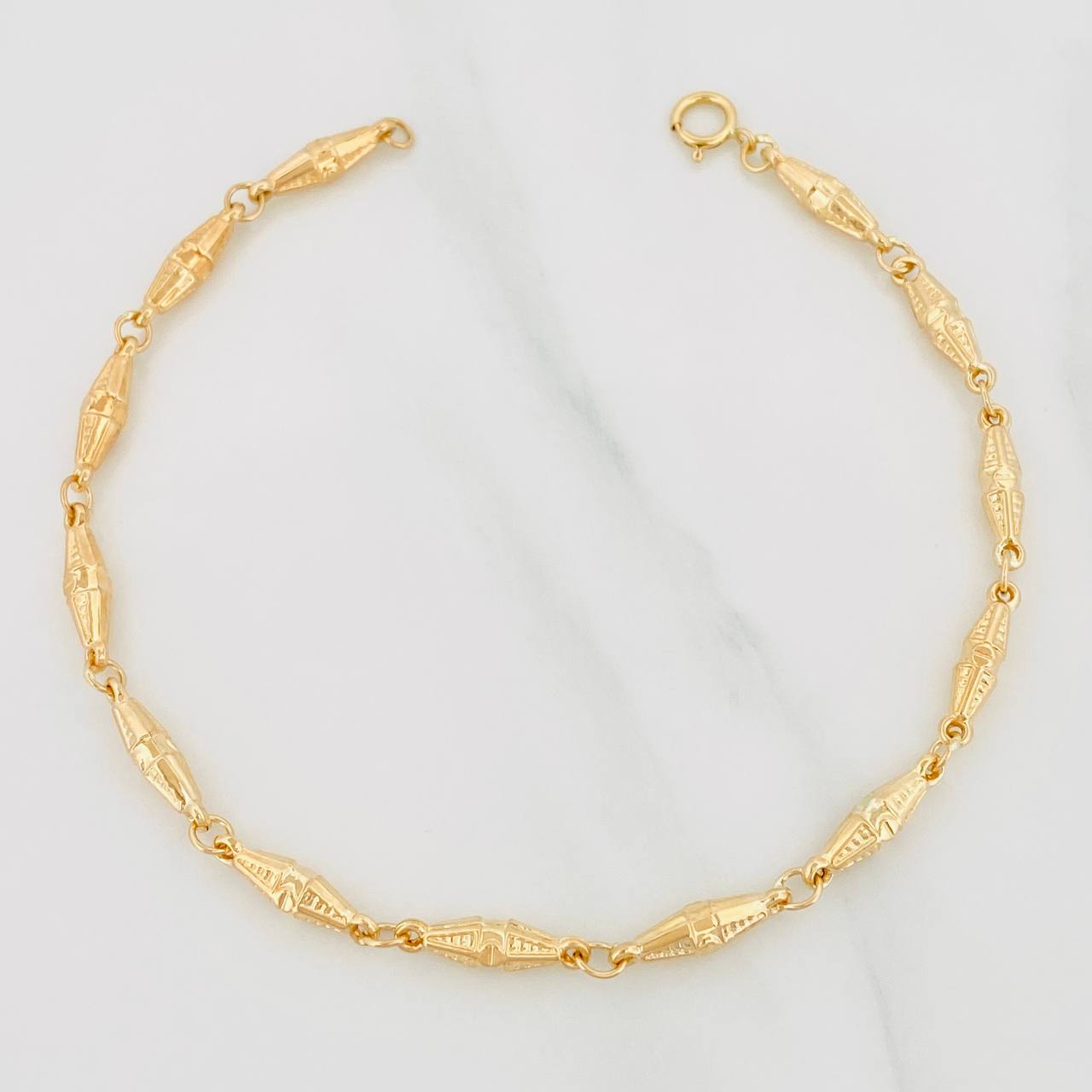 Pulso Dubái en oro amarillo 18K